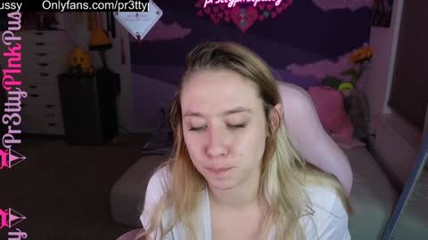 Snapshot of pr3ttyp1nkpussy chatting on January 2025 02:20:01 AM Evangeline Eva Darling online show from January 2025 02:20:01 AM