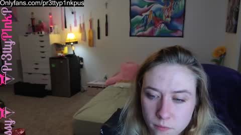 Snapshot of pr3ttyp1nkpussy chatting on February 2025 01:32:01 AM Evangeline Eva Darling online show from February 2025 01:32:01 AM