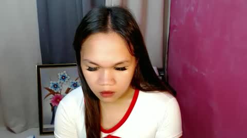 Snapshot of precious_ariah chatting on November 2025 02:00:01 AM Just PRECIOUS online show from November 2025 02:00:01 AM