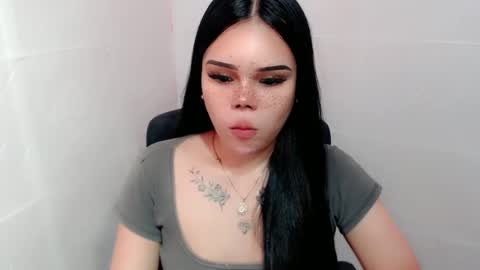 Snapshot of preciousangel69xxx chatting on December 2024 03:10:02 AM MAXXINE online show from December 2024 03:10:02 AM