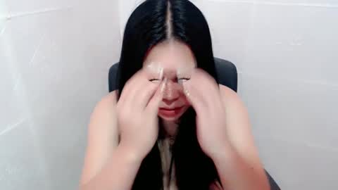 Snapshot of preciousangel69xxx chatting on December 2024 06:14:01 AM MAXXINE online show from December 2024 06:14:01 AM