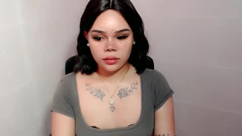 Snapshot of preciousangel69xxx chatting on January 2025 08:17:01 PM MAXXINE online show from January 2025 08:17:01 PM