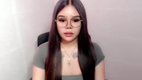 Snapshot of preciousangel69xxx chatting on January 2025 09:07:01 PM MAXXINE online show from January 2025 09:07:01 PM