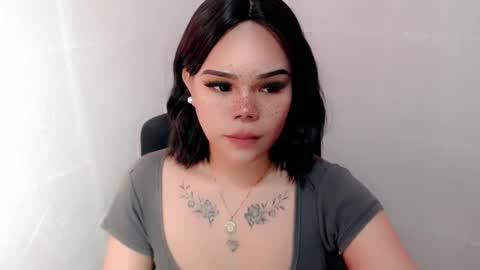 Snapshot of preciousangel69xxx chatting on January 2025 09:25:01 PM MAXXINE online show from January 2025 09:25:01 PM