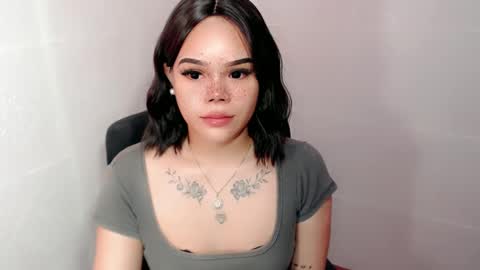 Snapshot of preciousangel69xxx chatting on January 2025 11:03:01 PM MAXXINE online show from January 2025 11:03:01 PM