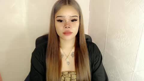 Snapshot of preciousangel69xxx chatting on February 2025 11:02:02 AM MAXXINE online show from February 2025 11:02:02 AM