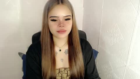 Snapshot of preciousangel69xxx chatting on February 2025 08:07:01 AM MAXXINE online show from February 2025 08:07:01 AM