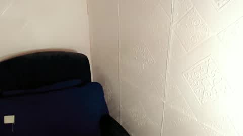 Snapshot of preciousangel69xxx chatting on February 2025 05:45:02 AM MAXXINE online show from February 2025 05:45:02 AM