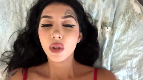 preciousmami online show from September 2025 12:38:01 AM