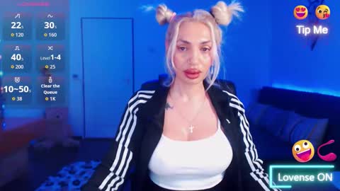 Victoria online show from April 2026 07:44:02 PM