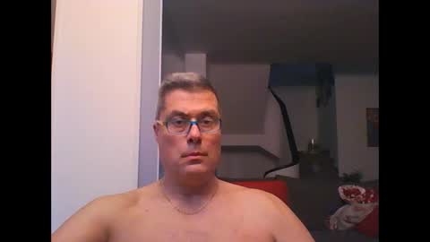 Snapshot of prendimisubito chatting on January 2025 03:49:02 PM prendimisubito online show from January 2025 03:49:02 PM