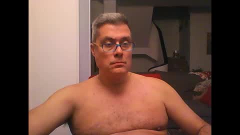 Snapshot of prendimisubito chatting on January 2025 01:56:01 AM prendimisubito online show from January 2025 01:56:01 AM