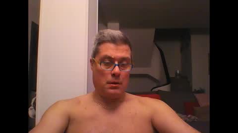 Snapshot of prendimisubito chatting on January 2025 09:35:02 PM prendimisubito online show from January 2025 09:35:02 PM