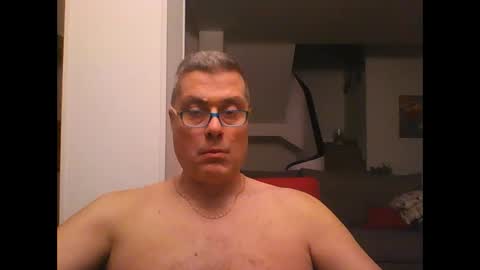 Snapshot of prendimisubito chatting on February 2025 02:50:02 AM prendimisubito online show from February 2025 02:50:02 AM