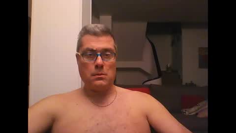 Snapshot of prendimisubito chatting on February 2025 12:09:01 AM prendimisubito online show from February 2025 12:09:01 AM