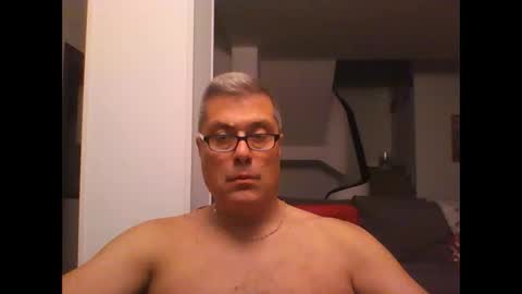 Snapshot of prendimisubito chatting on October 2025 01:31:02 AM prendimisubito online show from October 2025 01:31:02 AM