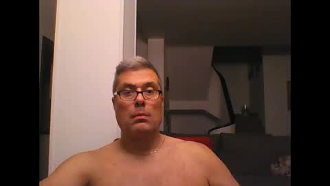 Snapshot of prendimisubito chatting on November 2025 12:32:01 AM prendimisubito online show from November 2025 12:32:01 AM