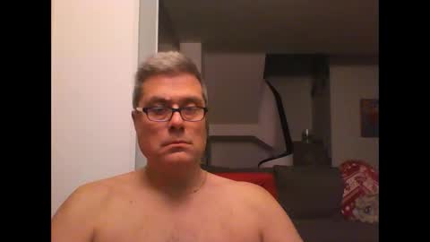 Snapshot of prendimisubito chatting on November 2025 10:48:01 PM prendimisubito online show from November 2025 10:48:01 PM