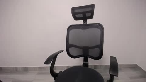 Plux online show from March 2025 04:17:02 AM