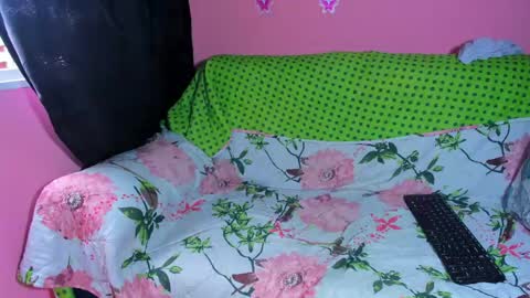 Snapshot of pressure_xxx_420 chatting on April 2026 01:52:02 PM PRESSURE online show from April 2026 01:52:02 PM