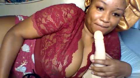 Snapshot of prettie_diva0 chatting on May 2026 10:49:01 PM Prettie diva online show from May 2026 10:49:01 PM