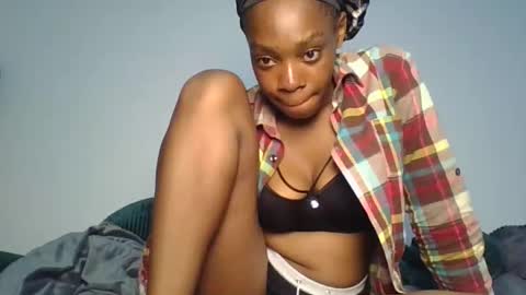 Pretty online show from April 2026 07:52:01 AM