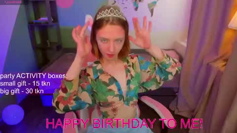 Lady vikki  online show from June 2026 06:51:02 AM