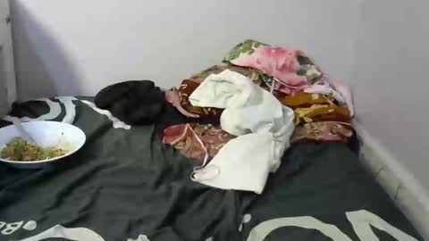 Snapshot of pretty_barbz chatting on March 2025 07:48:01 PM pretty_barbz online show from March 2025 07:48:01 PM