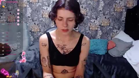 pretty_cristal22 online show from May 2026 02:09:02 AM