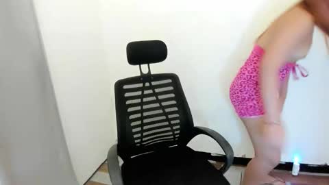 pretty_darcy online show from March 2026 08:36:01 AM