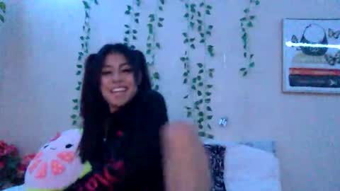 pretty_girl828687 online show from November 2025 08:48:01 AM