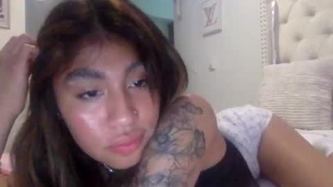 pretty_girl828687 online show from April 2026 02:11:01 PM