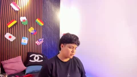 pretty_honey22 online show from June 2026 03:31:02 AM