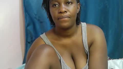 pretty_kylah online show from October 2025 12:32:02 AM