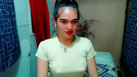 pretty_lady_kitty online show from May 2026 02:11:01 PM