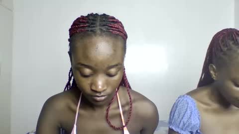 pretty luv1 online show from March 2026 09:58:02 AM