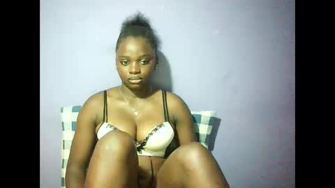 Mary Melinda online show from February 2025 06:42:02 PM