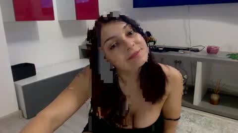 PrettyNatalie online show from February 2025 10:53:01 PM