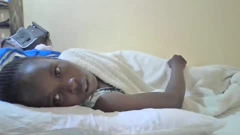 pretty_petite_ebony online show from February 2025 12:13:01 AM