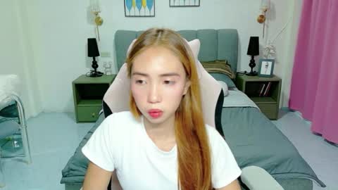 pretty_pinay_khimmy online show from July 2026 12:31:01 PM