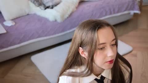 Elina online show from September 2025 06:46:01 AM