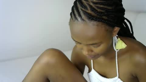 Pretty doll online show from May 2026 07:09:02 PM