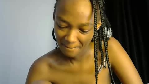 Pretty doll online show from May 2026 10:18:01 PM