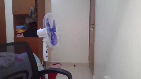 pretty_shila online show from February 2026 09:22:02 PM