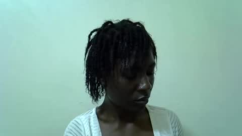 Snapshot of pretty_swirl chatting on February 2026 07:51:01 AM Twirl online show from February 2026 07:51:01 AM