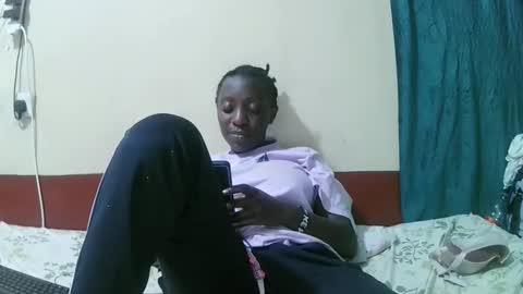 pretty_tiffany1 online show from November 2025 09:30:02 PM