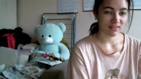 Bella online show from November 2025 06:17:02 AM