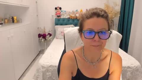 Snapshot of prettyblackeyes chatting on July 2026 05:55:02 AM wilma online show from July 2026 05:55:02 AM