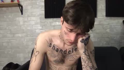 Snapshot of prettyboyszn chatting on December 2024 01:22:01 AM pretty boy online show from December 2024 01:22:01 AM