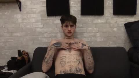 Snapshot of prettyboyszn chatting on January 2025 03:49:02 AM pretty boy online show from January 2025 03:49:02 AM